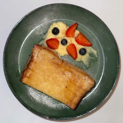 Pain perdu fraises Raisins Oppa Café